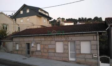 CASA CON TERRENO EN BARROCANES