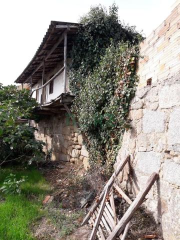 casa de piedra para reformar