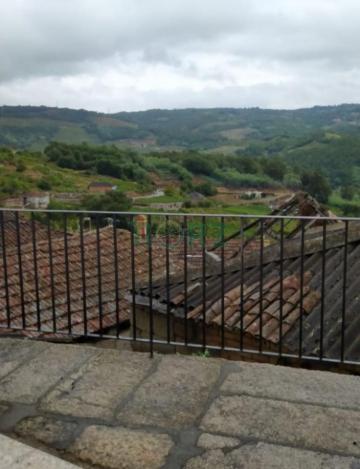 CASA PIEDRA CON VISTAS