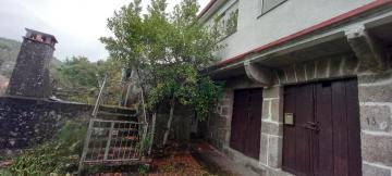 CASA PIEDRA EN CARBALLEDA AVIA