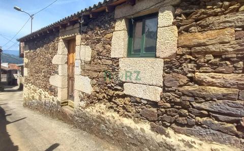 CASAS DE PIEDRA  PARA REFORMAR CON VISTAS