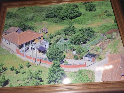 CASA GRANDE CON FINCA EN VIALR DE CRESPO