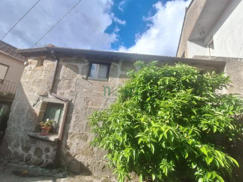 casa con finca en Leiro