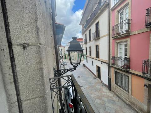 Encantadora casa con patio en el casco histórico de Ourense